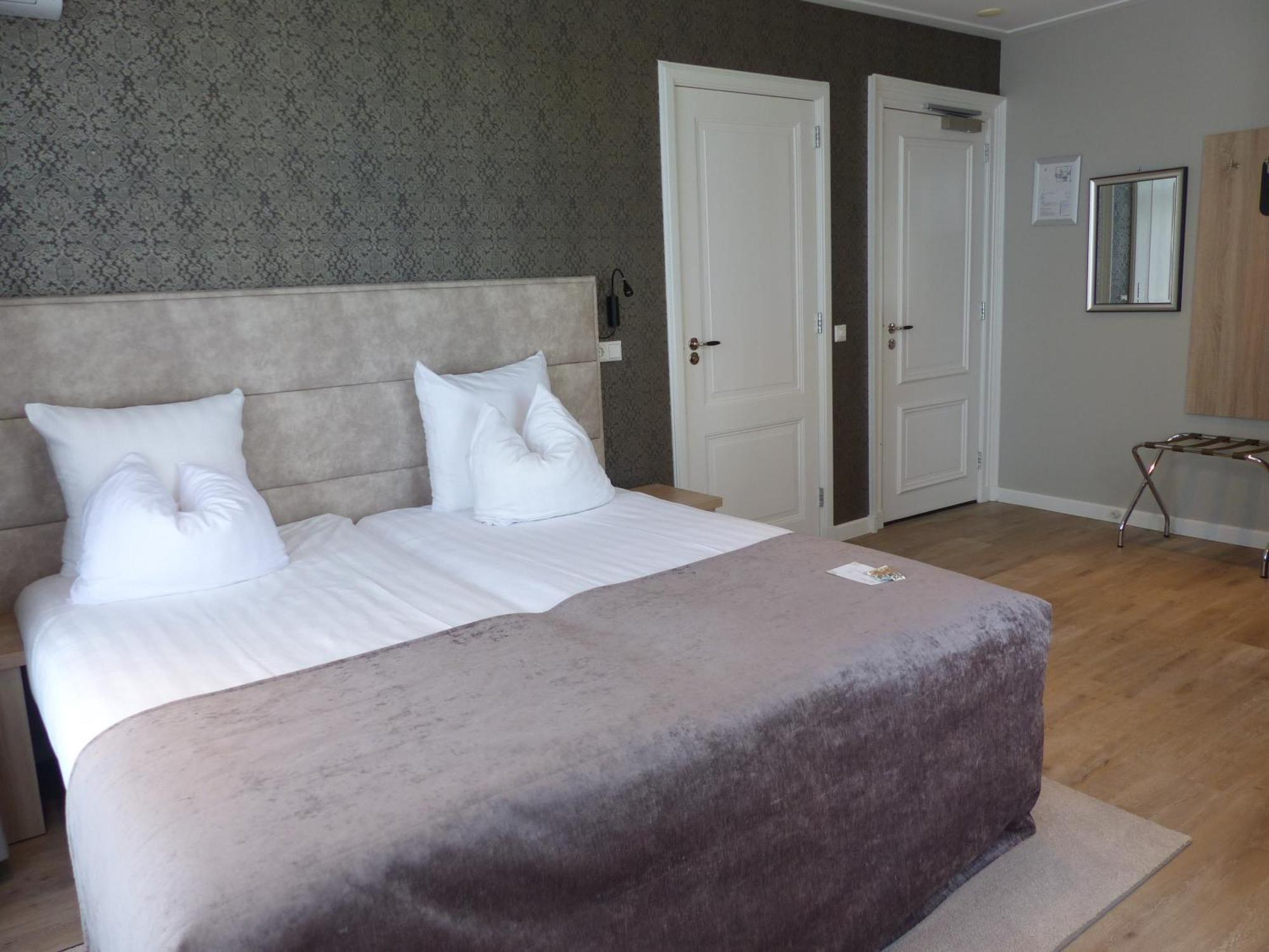 Superior Twin Room,1195211617:JPEG